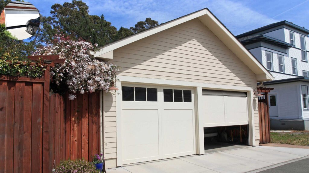 does leaving your garage door open cool house